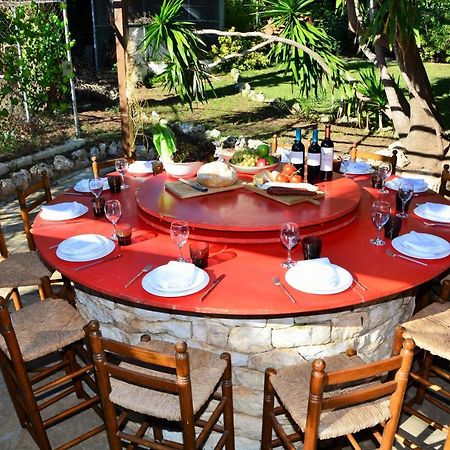 Villa Sitges El Ranch Amaizing Outdoor Areas Beaches At 5 Minutes Walk Sitges At 15 Min Drive Ac Pool Jacuzzi & Garden Xxl Калафелл Экстерьер фото