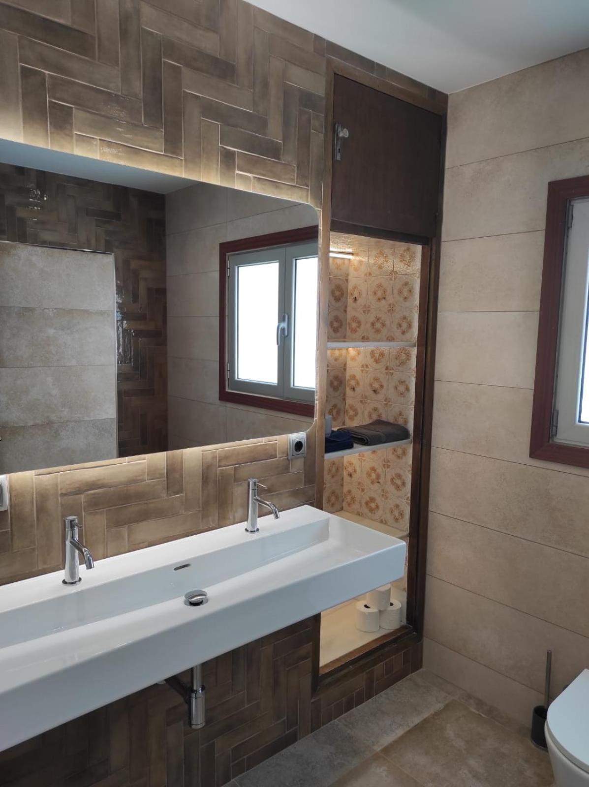 Villa Sitges El Ranch Amaizing Outdoor Areas Beaches At 5 Minutes Walk Sitges At 15 Min Drive Ac Pool Jacuzzi & Garden Xxl Калафелл Экстерьер фото